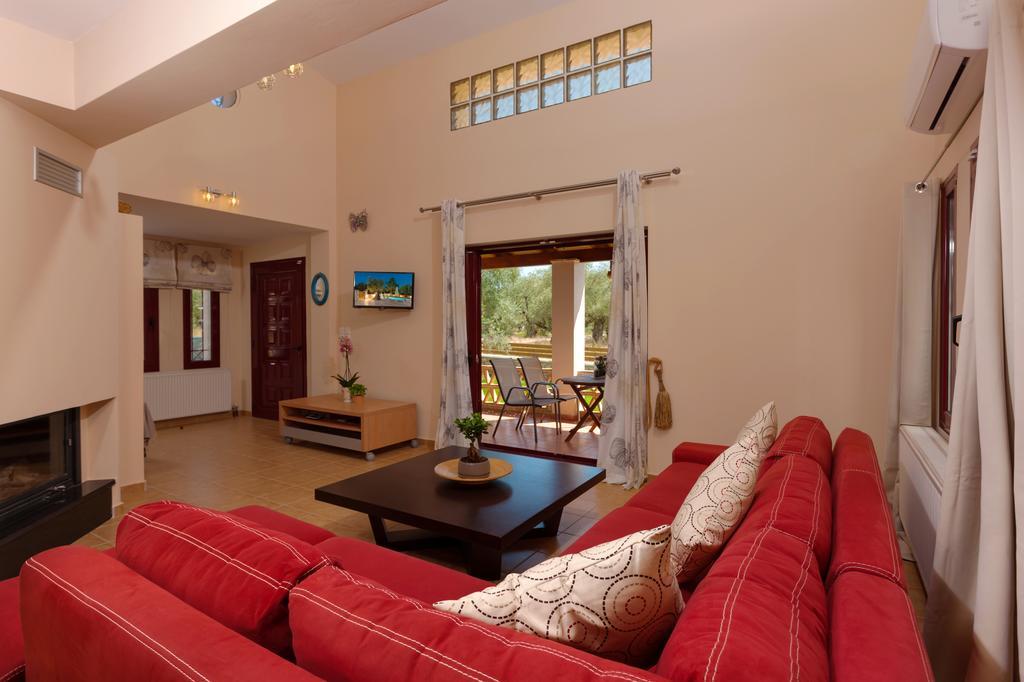 Evalexia Villa - Luxury Villa With Private Pool Near Laganas Perfect For Groups By Villa Mana Gers Kalamákion 外观 照片